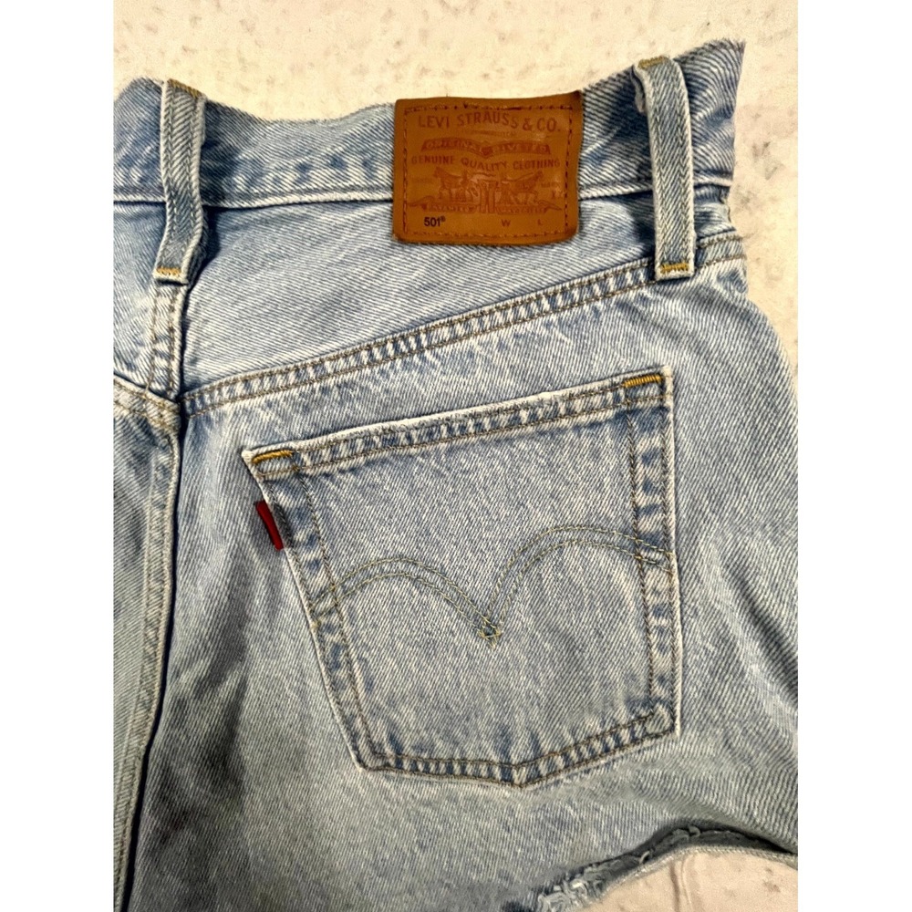 Levi's 501 Premium Cut Off Shorts Womens 29 Blue Distressed Light Wash Raw Hem - Picture 8 of 14